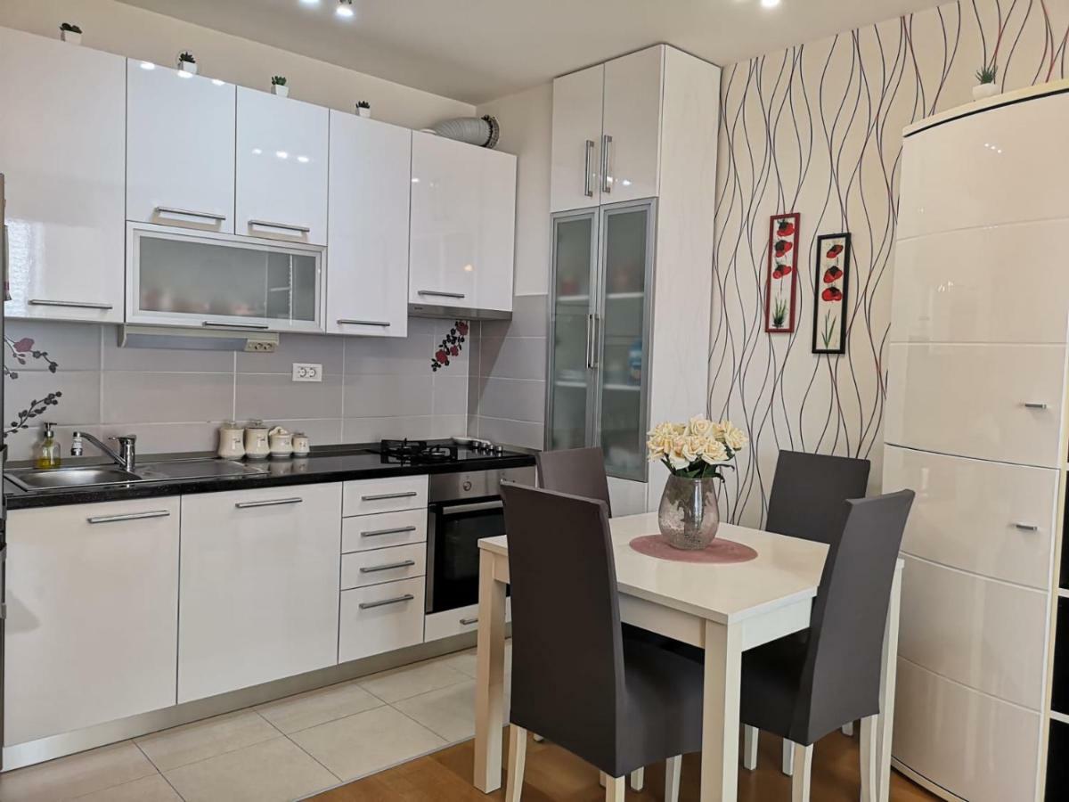 Apartment Ines 2 Сплит Екстериор снимка